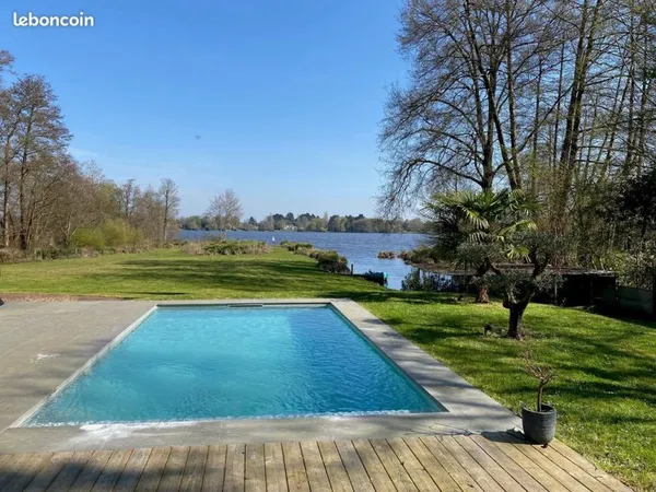 Maison 6 pièces 205 m²