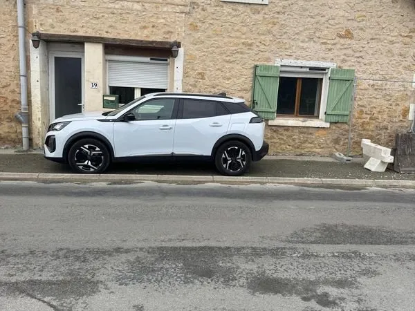 EXCIDEUIL loue maison T2 61 m² rénovée