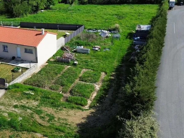 Terrain 850 m² Saint Donat Sur L Herbasse
