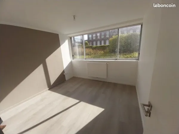 Studio 1 pièce 18 m²
