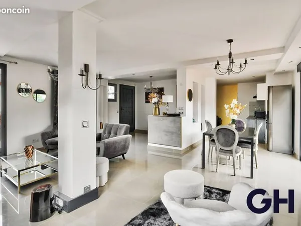 Maison 6 pièces 205 m²