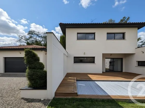 Maison 5 pièces 142 m²