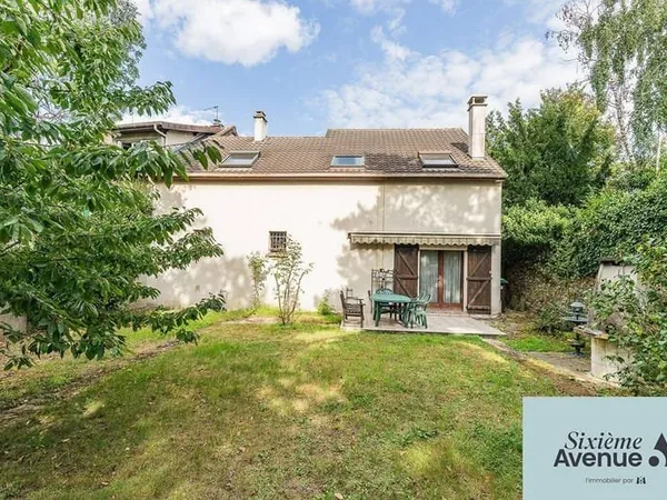Maison 7 pièces 111 m²