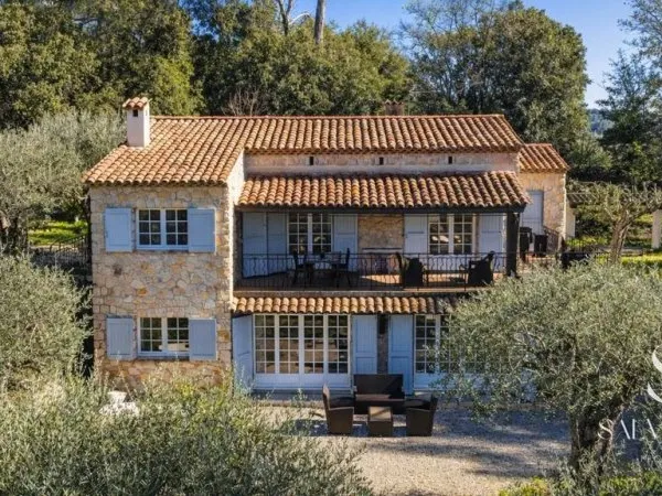 Maison de campagne 10 pièces 183 m²