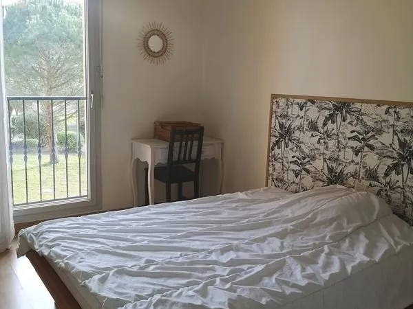 Chambre à louer chez particulier
