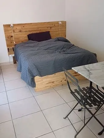 Studio 1 pièce 18 m²