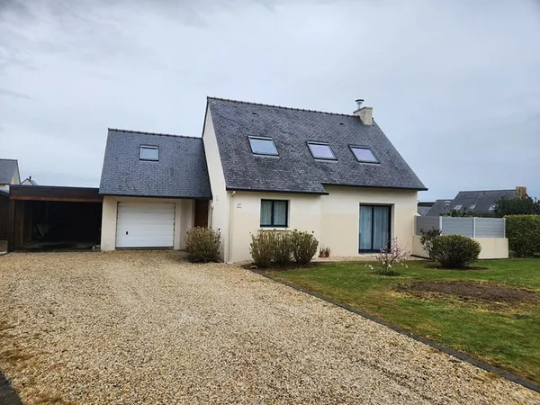 A LOUER LANDEDA MAISON AVEC JARDIN ET GARAGE