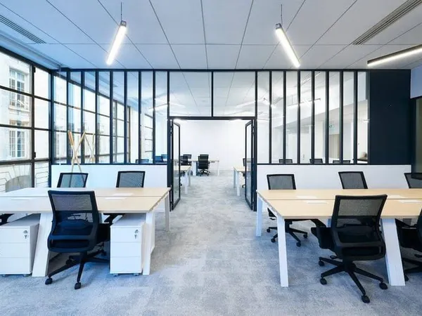 Bureaux 194 m²