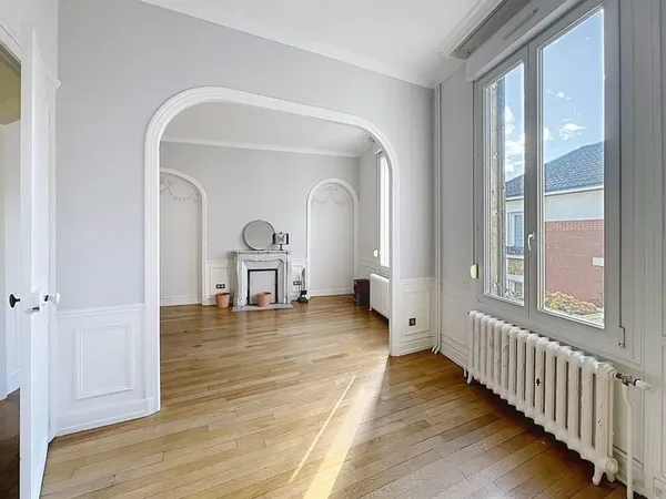 APPARTEMENT REIMS FORUM / CATHEDRALE