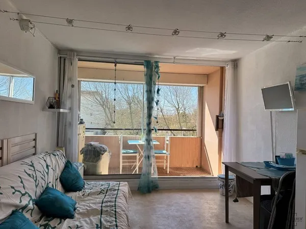 Gruissan -Rive Gauche : Appartement studio cabine + parking