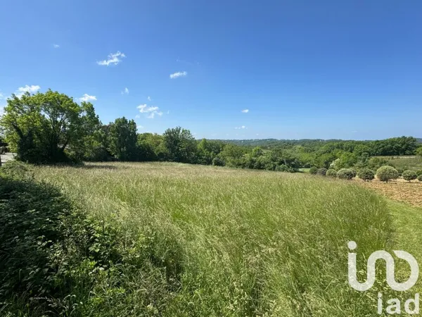 Terrain 2650 m²