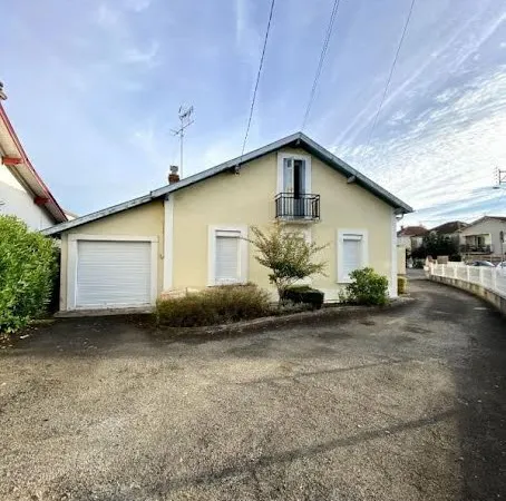 Bureau et espace de travail Vente Mont-de-Marsan   324000€