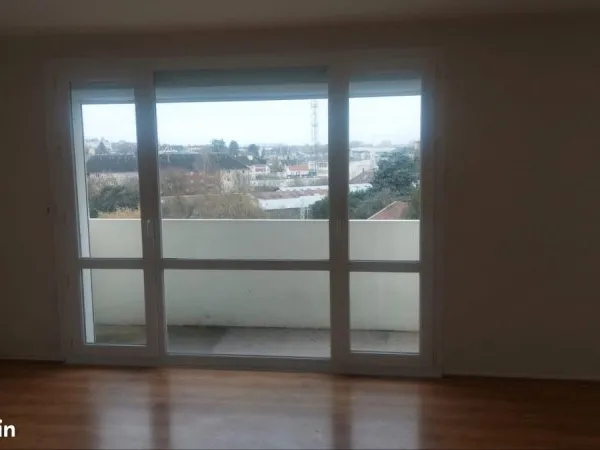 Belle appartement T-5 (Particulier)