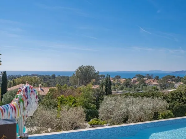 Maison 5 pièces 258 m²