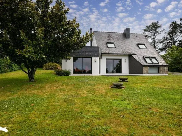 Maison 6 pièces 150 m²