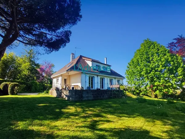 Maison 8 pièces 137 m²