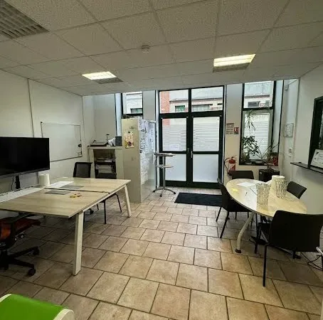 Bureaux 141 m²