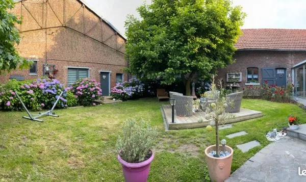 MAISON 160 m2