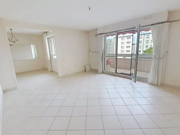 Appartement 6 pièces 116 m²