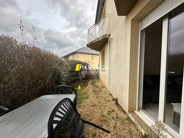 A VENDRE - Appartement type 3 avec parking - LAISSAC