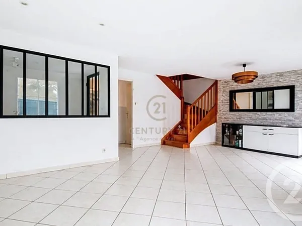 Maison 5 pièces 96 m²