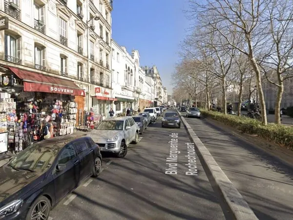 Boutique 2 pièces 74 m²