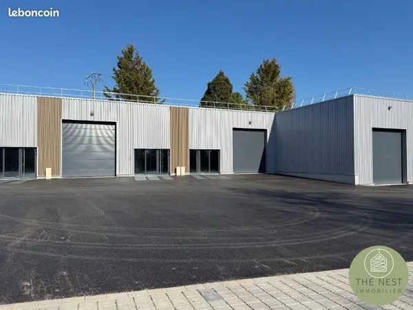 Local 204 m²