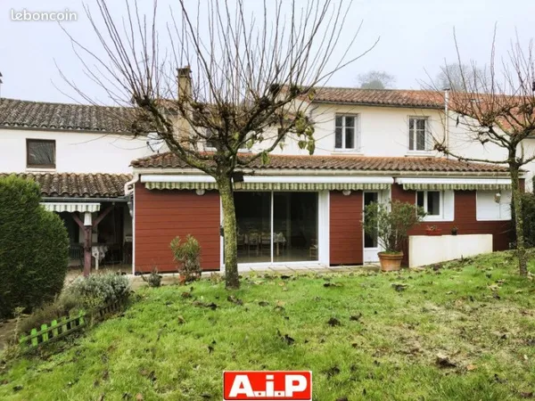 Maison 7 pièces 198 m²