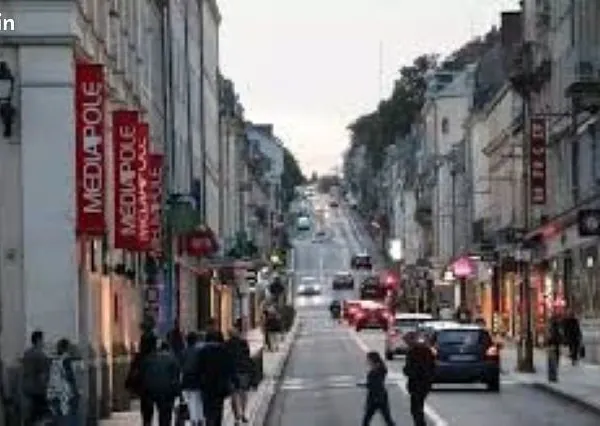Murs commerciaux 54 m² LAVAL