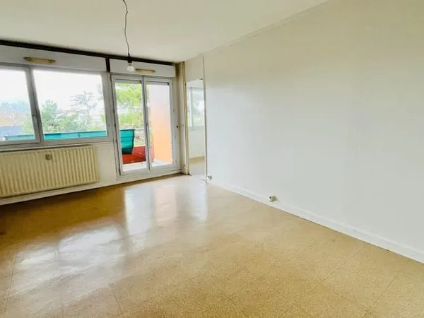 Appartement Angers 3 pièces terrasse CHU Hauts de St Aubin