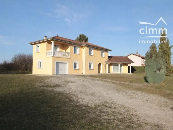 Superbe maison familiale de caractère - Terrain plat de 1 400