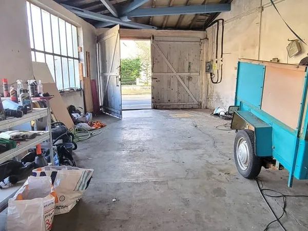 Parking/Garage 80 m²