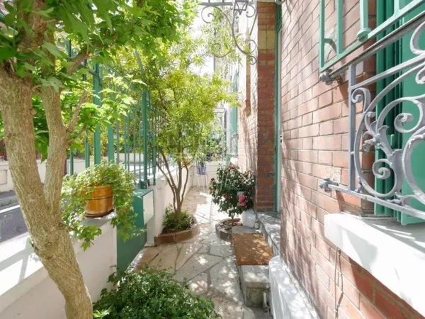 Vends maison - 100.95m² - 4 pièces, 2 chambres - Paris 13ème