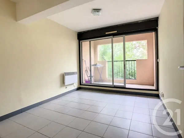 Studio 1 pièce 18 m²
