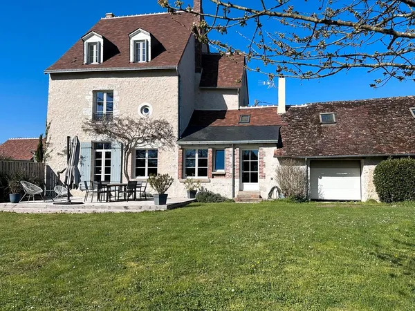 Maison de charme XVIe rénovée - 6 chambres - grand jardin - Cellettes (proche Blois)