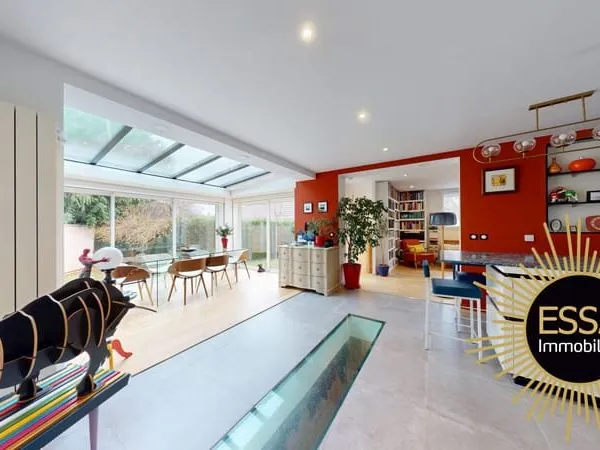 Maison Velizy Villacoublay 5 pièce(s) 140 m2