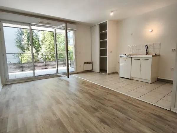2 pièces lumineux avec grande terrasse - Cergy le Haut 38,5 m² + 14,15 m² de terrasse