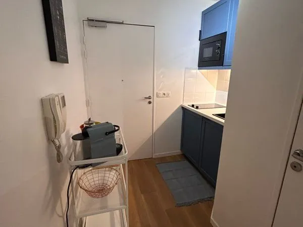 Studio rénové et bien situé à Rosny sous bois à vendre