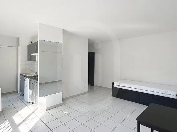 Studio 1 pièce 29 m²
