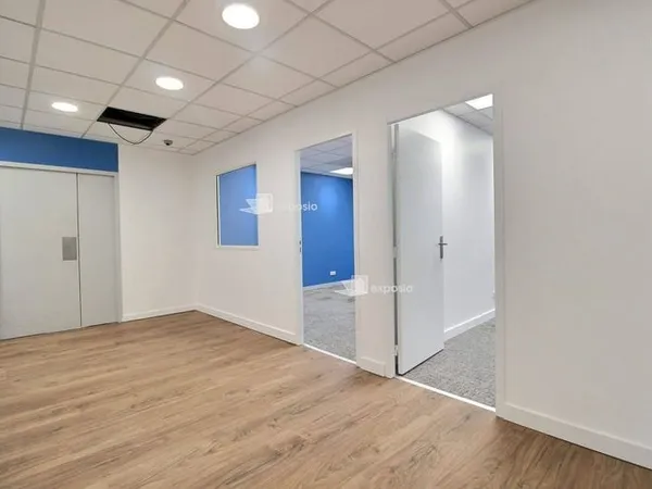 Bureaux 113 m²