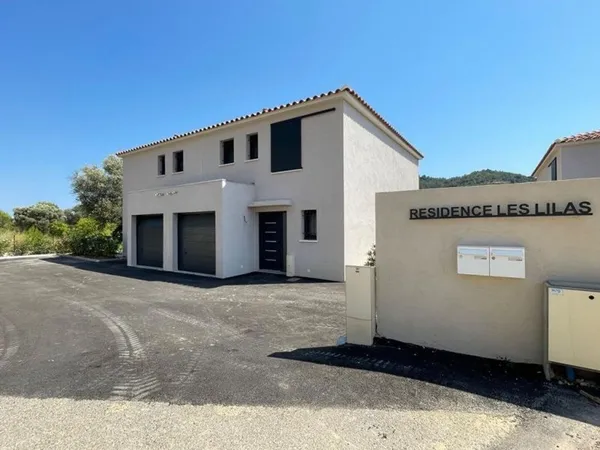 Maison de luxe 4 pièces 93 m²