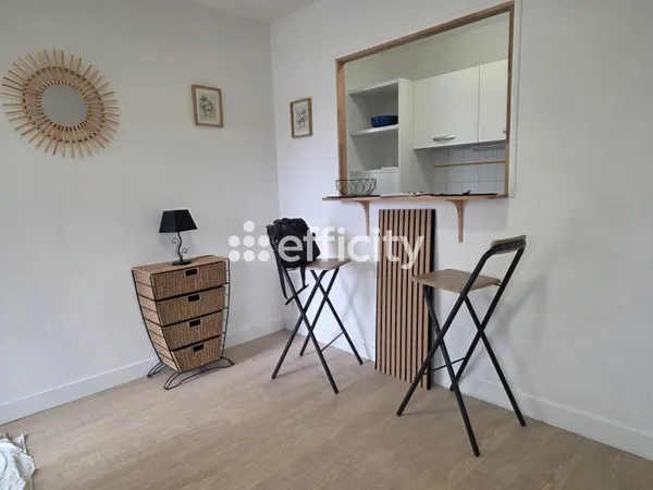 Studio 1 pièce 24 m²