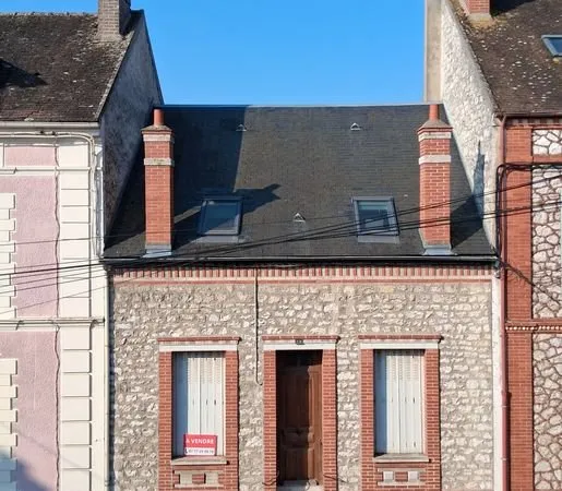 Maison de ville des années 1930 - Travaux à prévoir - Quartier Champs-de-Mars (centre-ville)