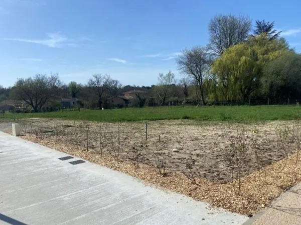 Terrain 430 m²