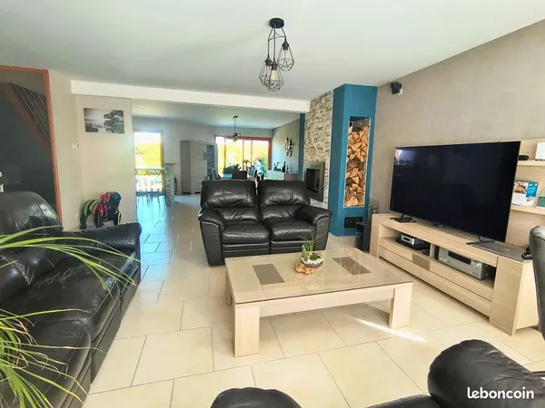 Maison 6 pièces 155 m²