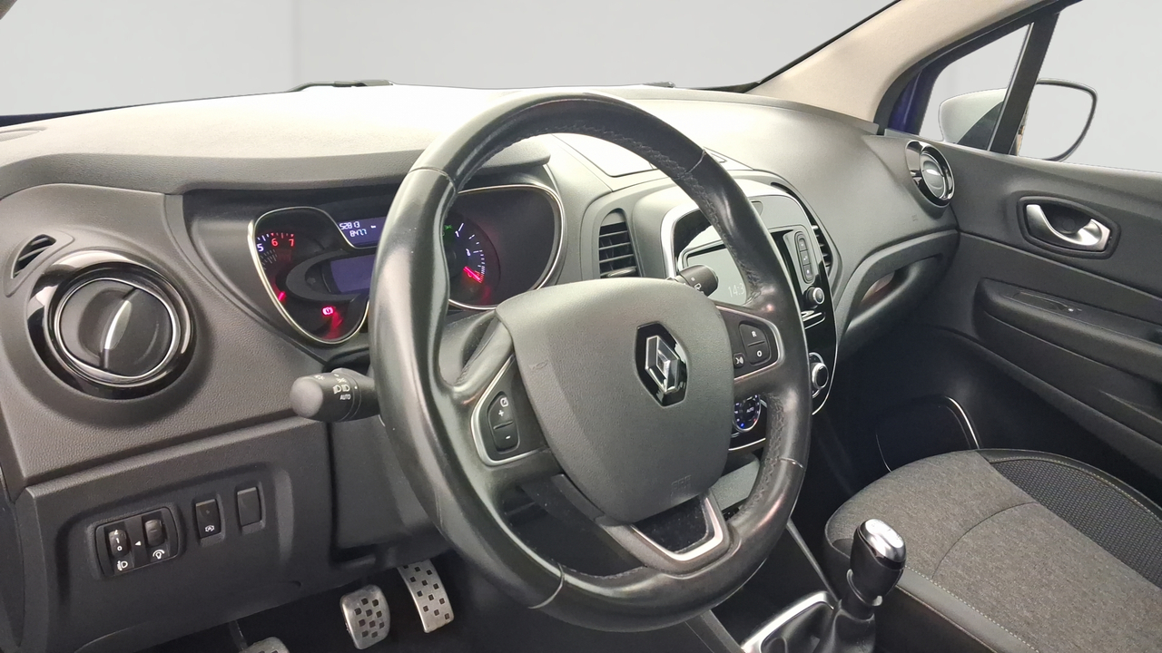 Renault Captur TCe 130 FAP — photo 10
