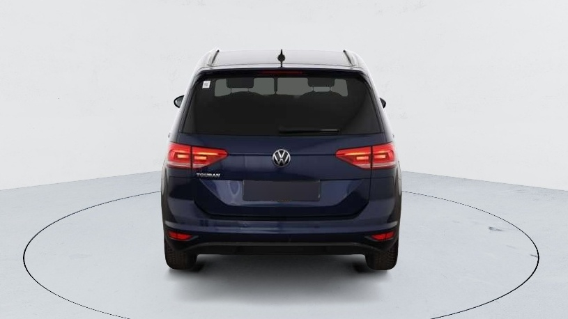 Volkswagen Touran — photo 6