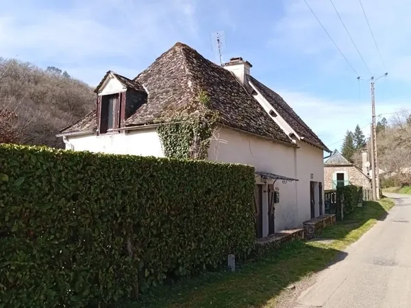 Maison de bourg de 4 pièces principales