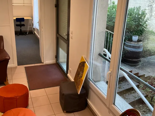 Loue appartement 150m² Compiègne, 4 chambres meublées avec salon