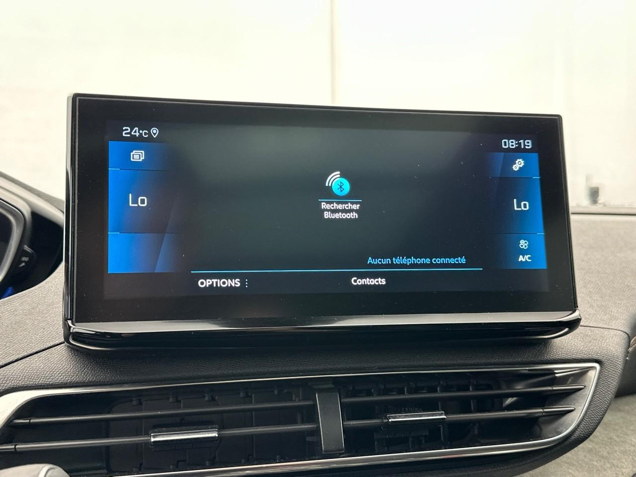 Peugeot 5008 puretech 130ch s&s eat8 gt pack — photo 24